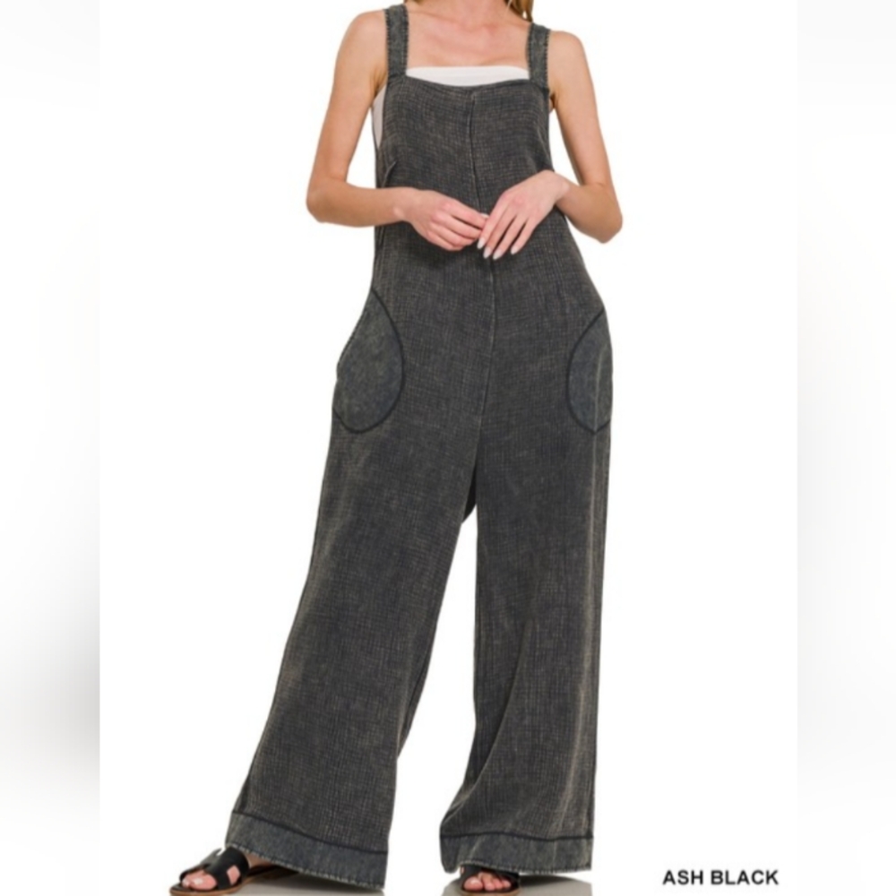 Zenana small 🦐 Women's Ash Black Denim Overalls